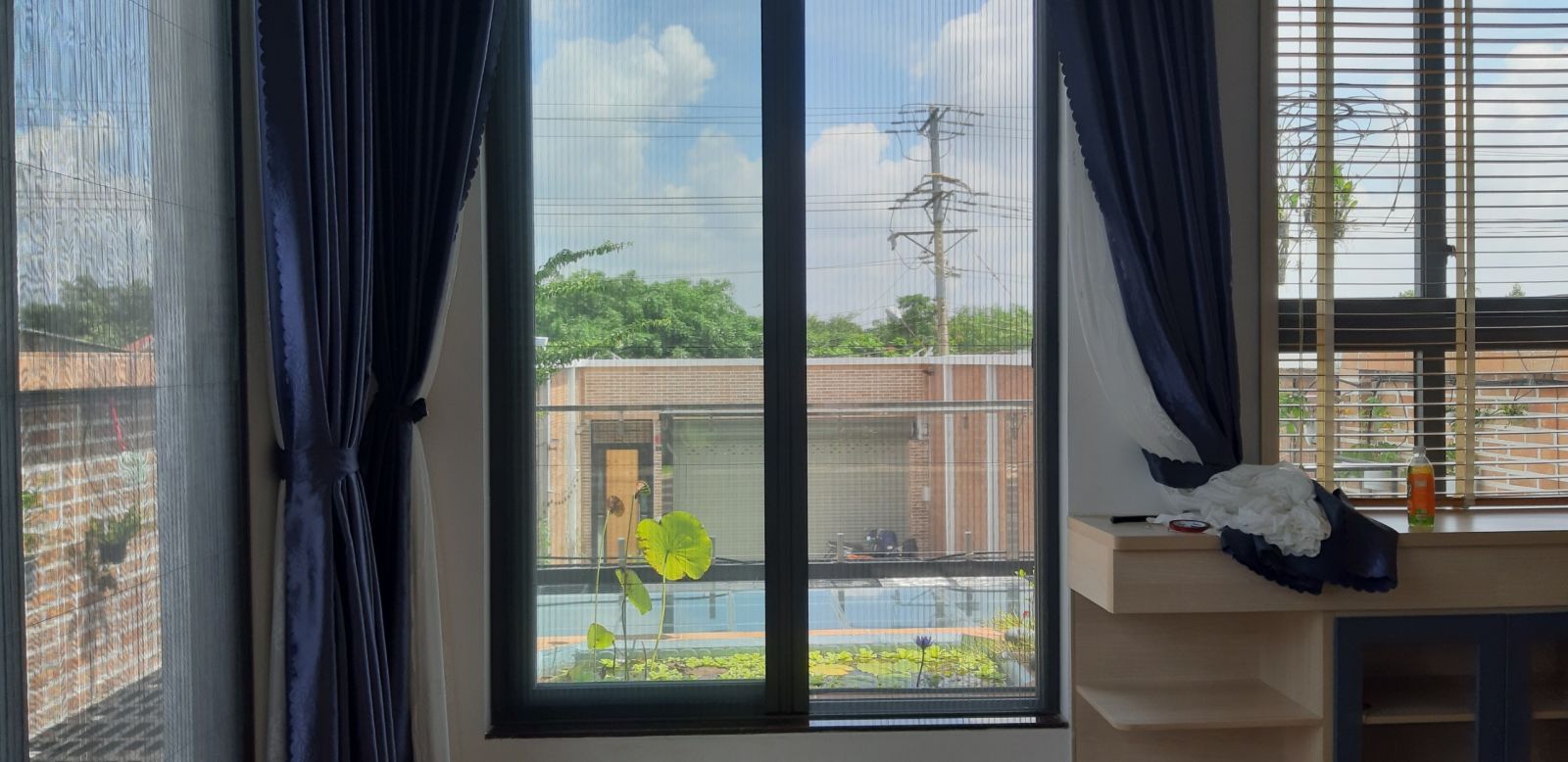 cửa lưới muỗi 2 cánh